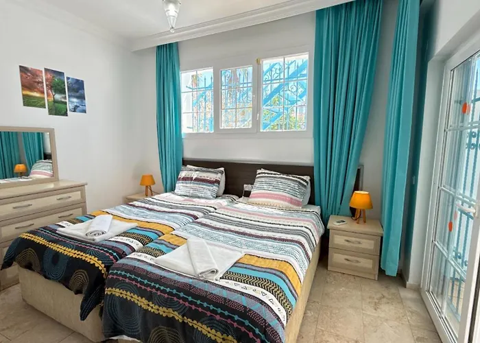 Vila Hayat 6 Yatak Odali Oeluedenize Yakin Fethiye