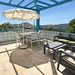 Hayat 6 Yatak Odali Oeluedenize Yakin Villa Fethiye